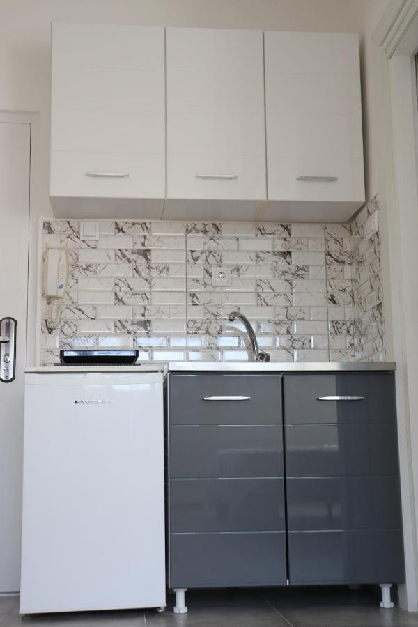 Apartman Lena Banovo Brdo Apartment Belgrade Exterior photo